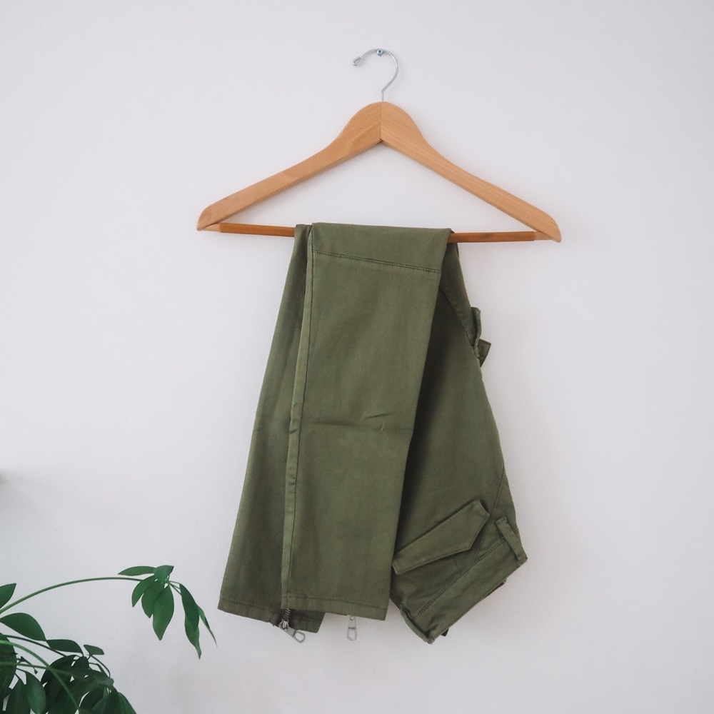 GUESS Army Green Pants